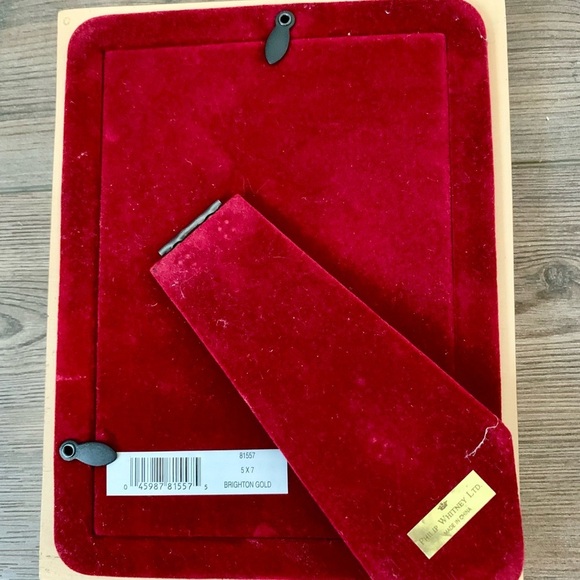 Philip Whitney Brighton Gold Picture Frame 6.5/8.5 Inches - Picture 2 of 13